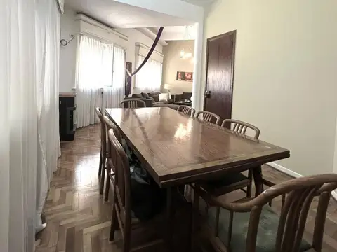 Depto Tipo Casa en Venta de 4 dormitorios