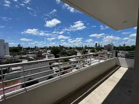 Departamento en Venta en Alberdi, Rosario
