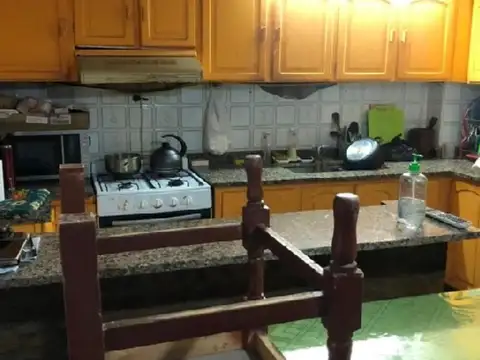 Departamento en Venta de 6 ambientes