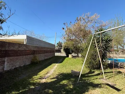 Casa 4 ambientes con 1 baño
