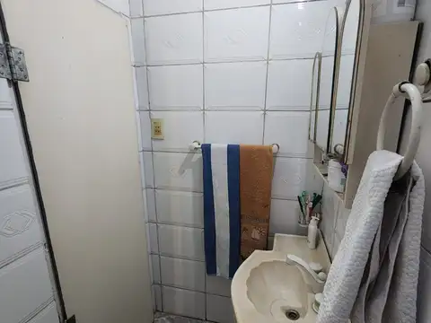 Depto Tipo Casa 2 ambientes con 1 baño