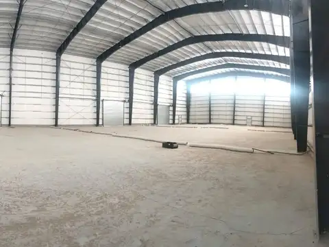 Galpon en Alquiler 33  mts Fondo
