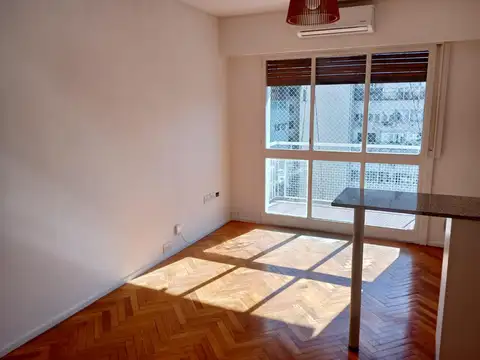 Marcelo T. de Alvear 1600 Departamento en Alquiler