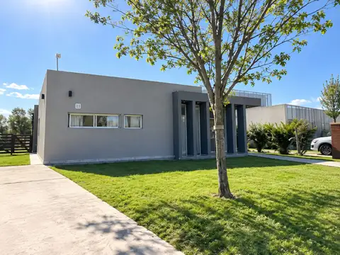 VENTA CASA 3 DORMITORIOS PILAR DEL ESTE SAN RAMÓN