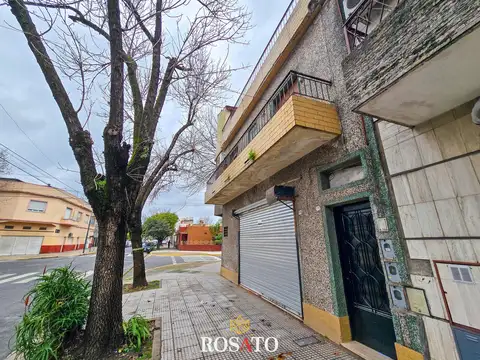 Depto Tipo Casa en Alquiler de 2 dormitorios