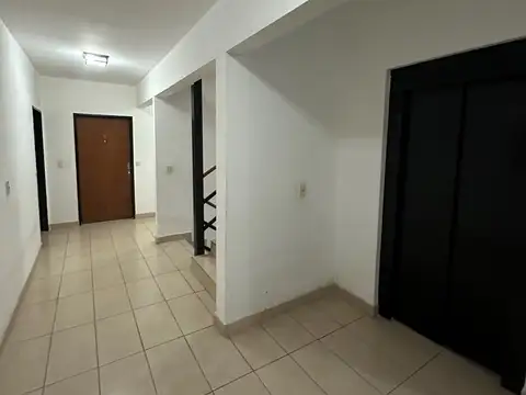 Departamento en Alquiler en Martin Coronado, $ 650.000