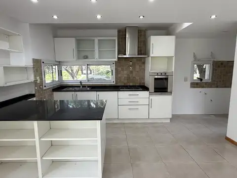 Casa en Venta en Pueblo Esther, USD 180.000