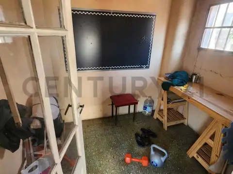 Venta Casa 4 ambientes , Cochera , terraza. Villa Crespo