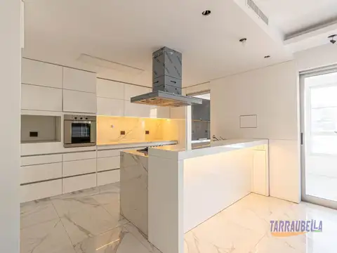 Departamento en Venta con 2 cocheras