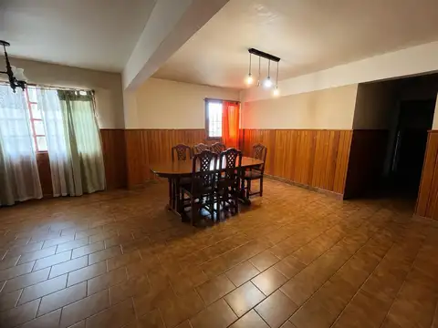 La Paz e/ Rolando  y Quaglia , Piso PB