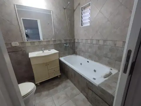 Departamento en Alquiler en Olivos, $ 1.100.000