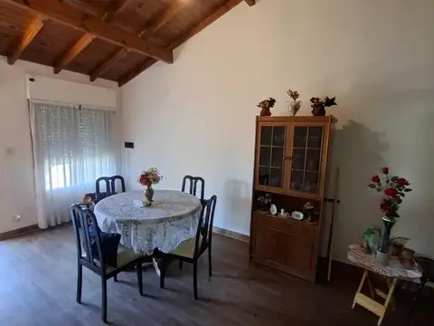 Depto Tipo Casa en Venta en Villa Adelina, USD 109.000