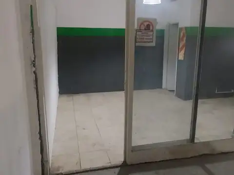 Local Zona Cid Campeador