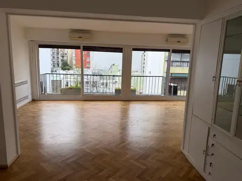 Departamento en Alquiler de 4 ambientes
