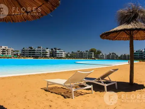 Flores Prop. Vende Departamento en Lagoon Pilar