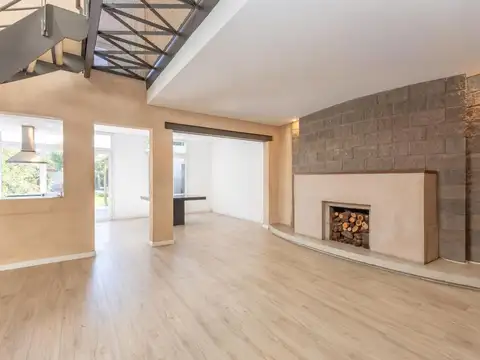 Casa en Venta al Oeste