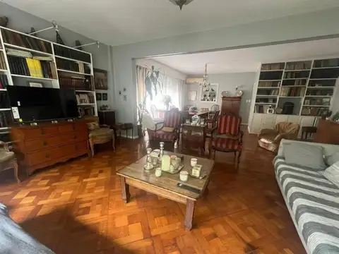 BARRIO NORTE/4AMB,EXCELENTE ESTADO, LUMINOSO, MB UBICACION