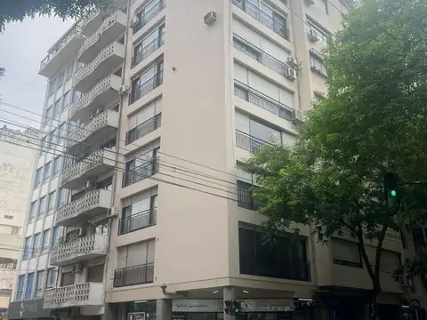 BARRIO NORTE/4AMB,EXCELENTE ESTADO, LUMINOSO, MB UBICACION