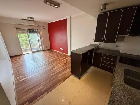 Pio Diaz 600, Piso 3