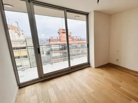 Departamento en alquiler piso de 3 ambientes con cochera, piscina, sum, centro Lomas de Zamora Oeste