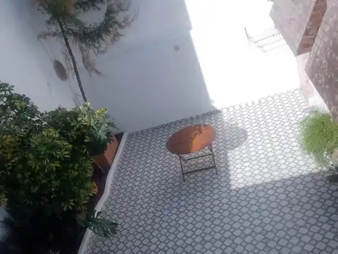 Crespo 3400, Piso 0