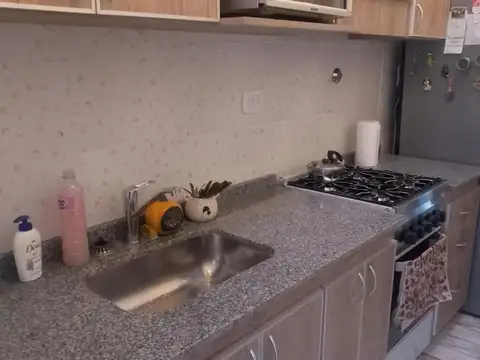 Depto Tipo Casa en Venta 50 años