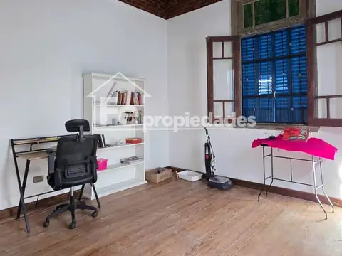 Venta casa cuatro ambientes mas monoambientre