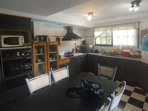 Casa en Venta en Castelar, USD 120.000