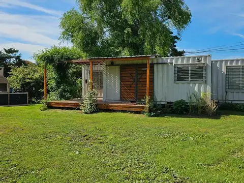 ECO CASA CON PARQUE Y PISCINA