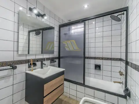 Depto Tipo Casa 4 ambientes con 2 baños