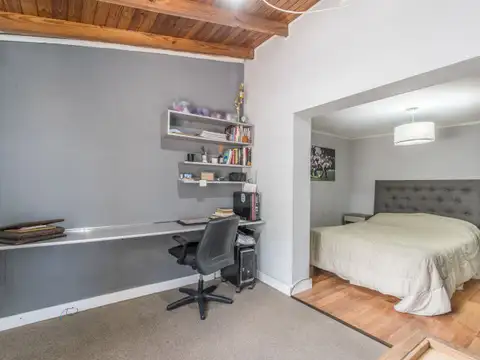 Depto Tipo Casa en Venta 51 años