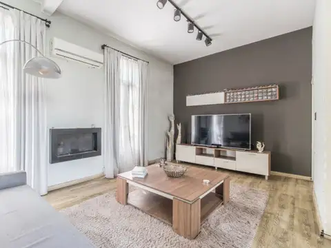 VENTA PH AL FRENTE 4 AMBIENTES CON PATIO, QUINCHO Y TERRAZA SIN EXPENSAS EN PARQUE CHACABUCO