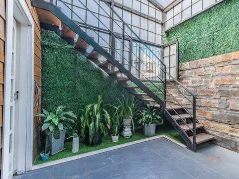 Depto Tipo Casa en Venta de 3 dormitorios