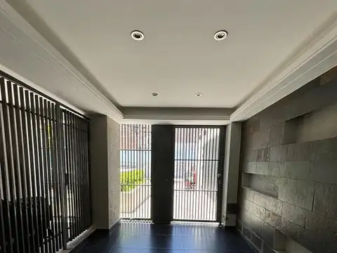 Dorrego 3400, Piso 7