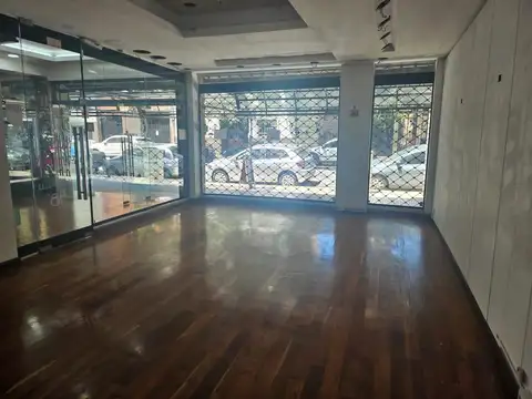 Local en Venta en Flores, USD 135.000