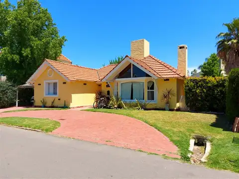 VENTA o PERMUTA CASA 5 AMBIENTES CAMPO CHICO COUNTRY CLUB PILAR