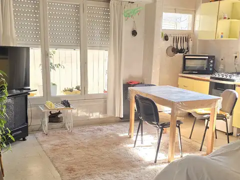Depto Tipo Casa en Venta de Monoambiente