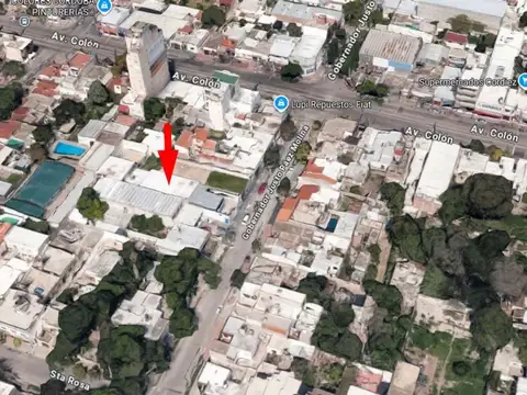 Gobernador Justo Páez Molina 200