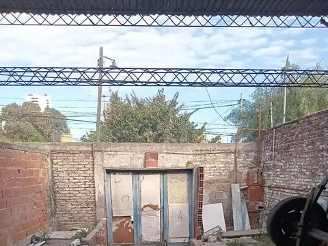 VENDE GALPON EN ALTO ALBERDI