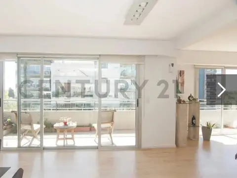 Departamento en Venta de 5 ambientes