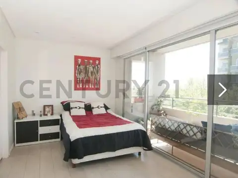Departamento 5 ambientes con 3 baños