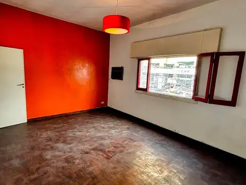 Depto Tipo Casa en Venta 46 años