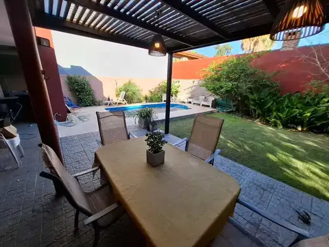 Coronel Mariano Echenagucía 600