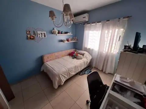 VENTA CASA ITUZAINGÓ 4 AMB PILETA PATIO 2 COCHERAS