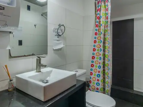 Galpon en Venta en Villa Muñoz , USD 765.000