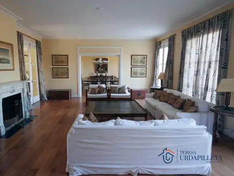 Casa en alquiler Anual en Golf Club Argentino -con vista al golf-