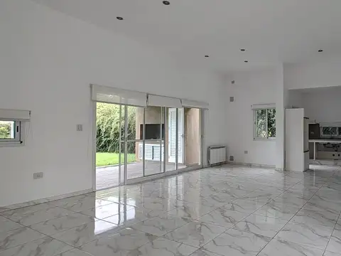 COUNTRY SAN SEBASTIÁN -LOTE 262 - ALQUILER ANUAL AMOBLADA