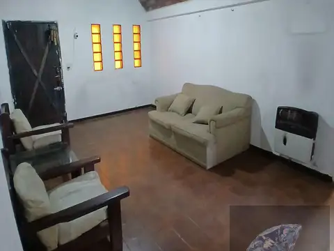 Casa en Venta en Barrio Parque Leloir, USD 140.000