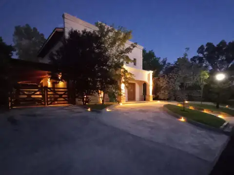 Casa en Venta en Centro, USD 280.000