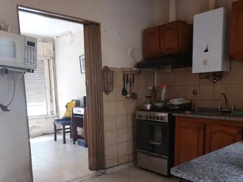 Casa 5 ambientes con 2 baños